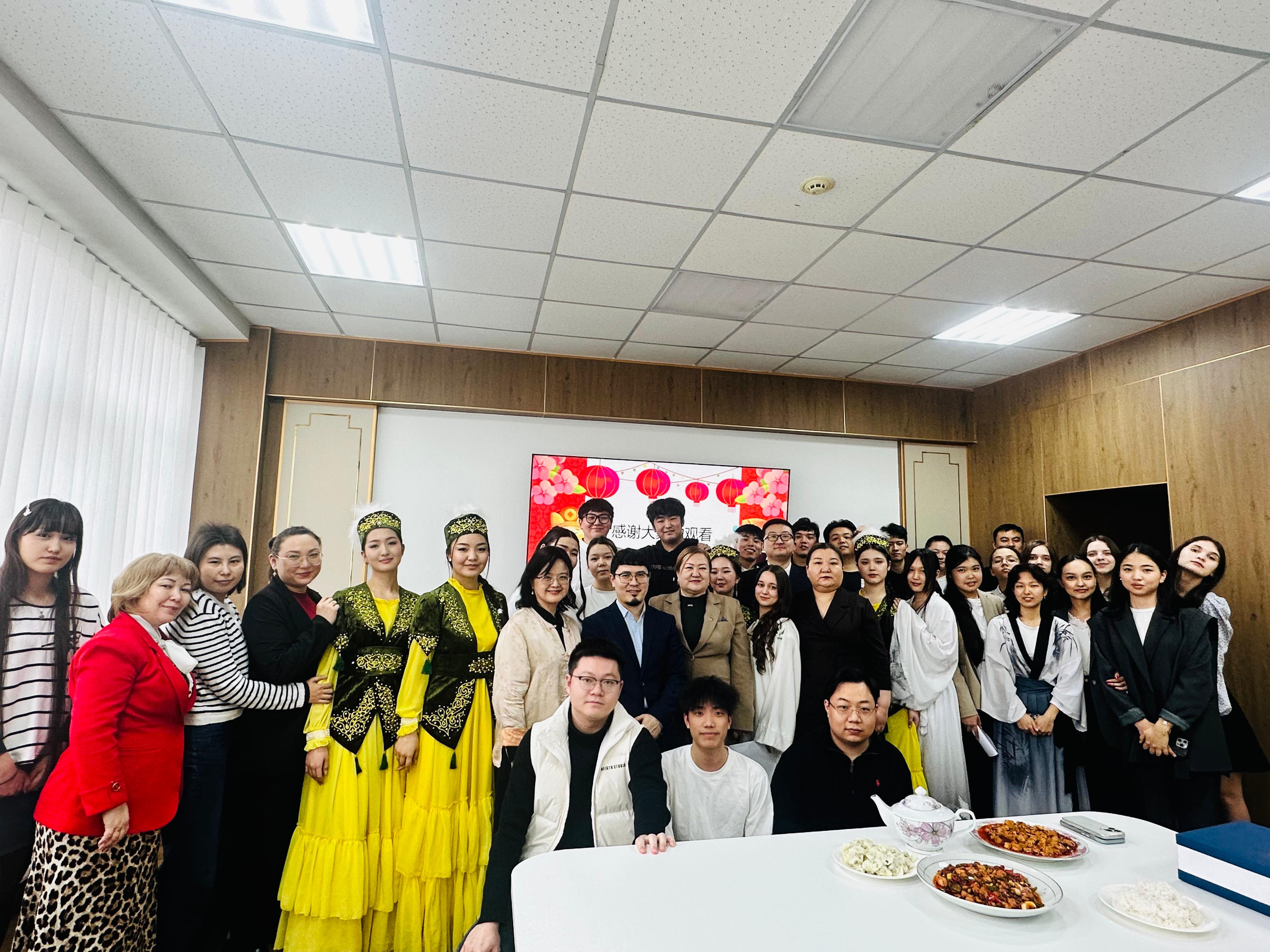 Қытайтану апталығы Қытай Жаңа жылын мерекелеумен ашылды